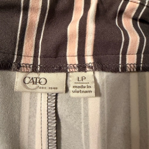 Cato taupe and peach Striped Women's Pants size LP large petite - Picture 3 of 5